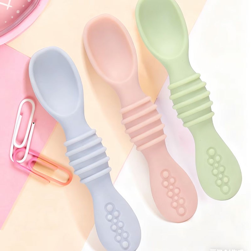 BPA Free Silicone Baby Training Spoon Set for Baby Led Weaning